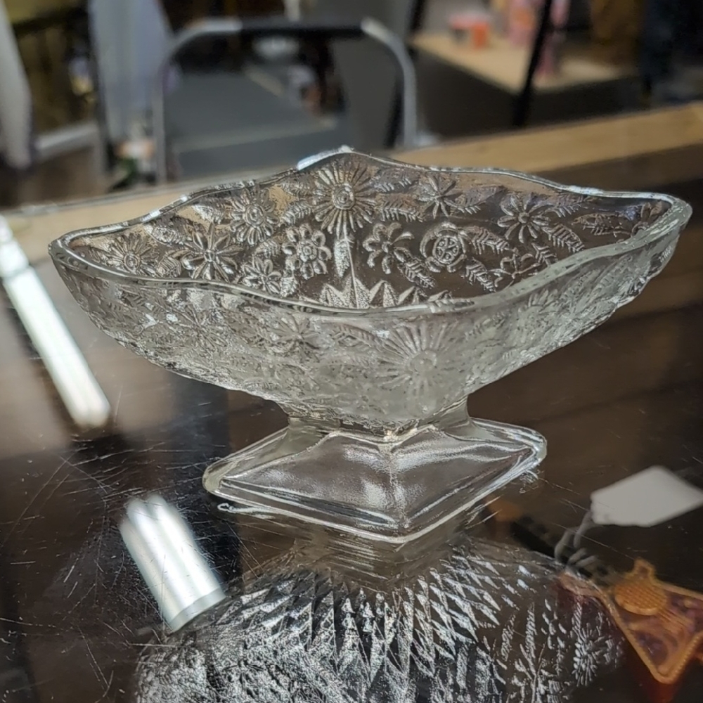 Indiana Glass "Pineapple & Floral" Compote Pedestal Candy Dish